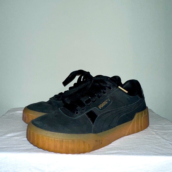 Puma Sneakers - Picture 2 of 4